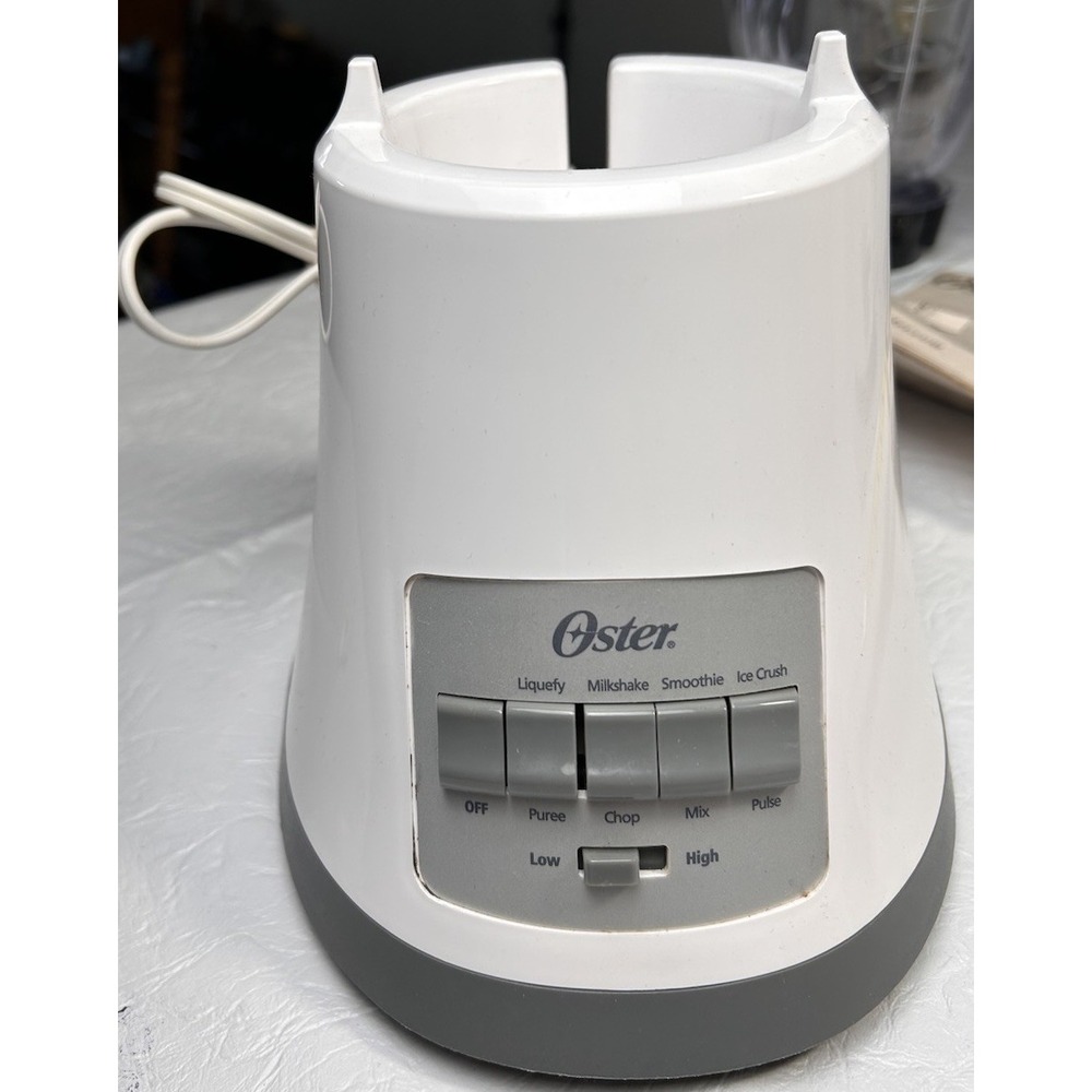 Oster Duralast Blender Base 5 Button White MP-W15 Tested Working Very Clean Part